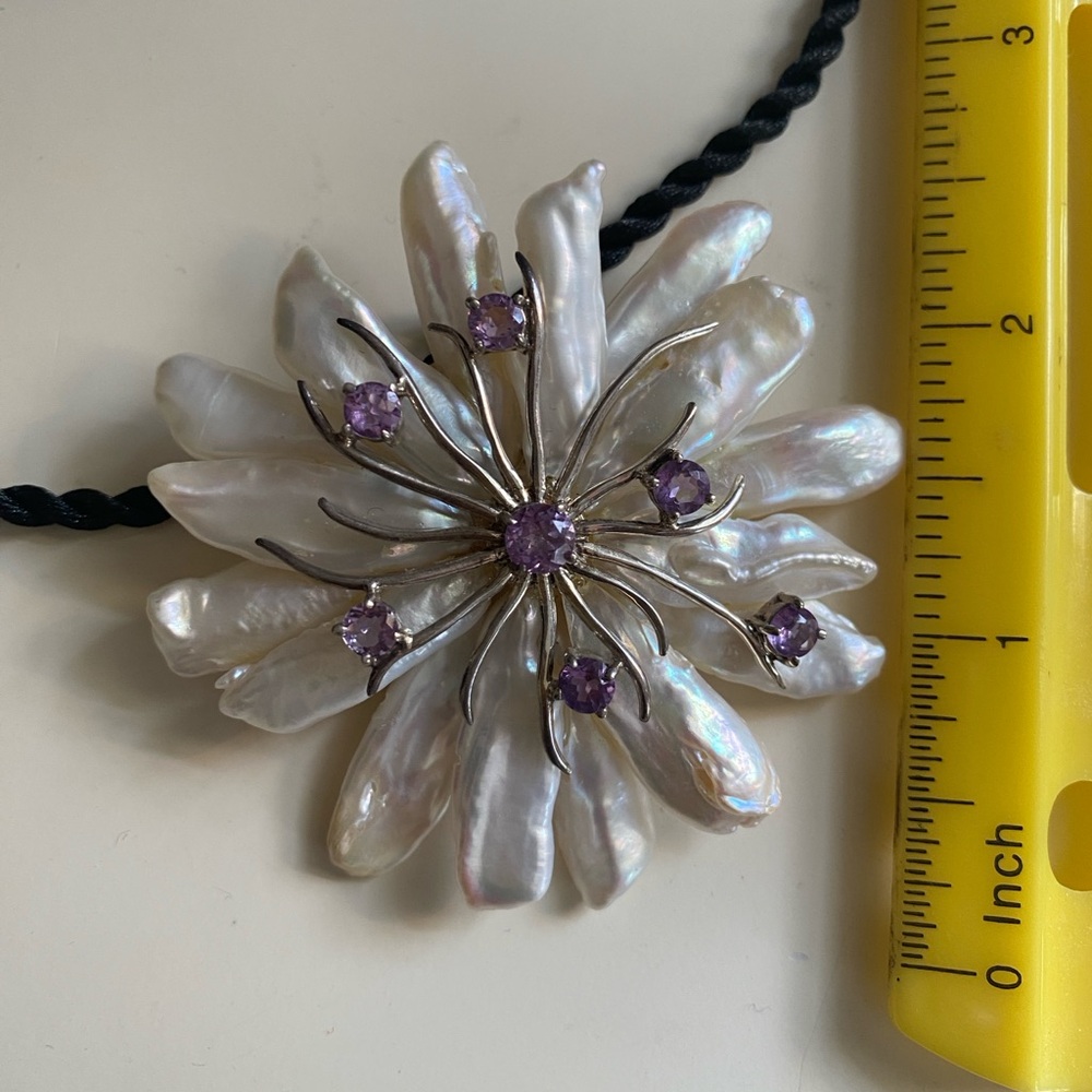 Vintage Mother of Pearl and Amethyst starburst pendant sterling silver